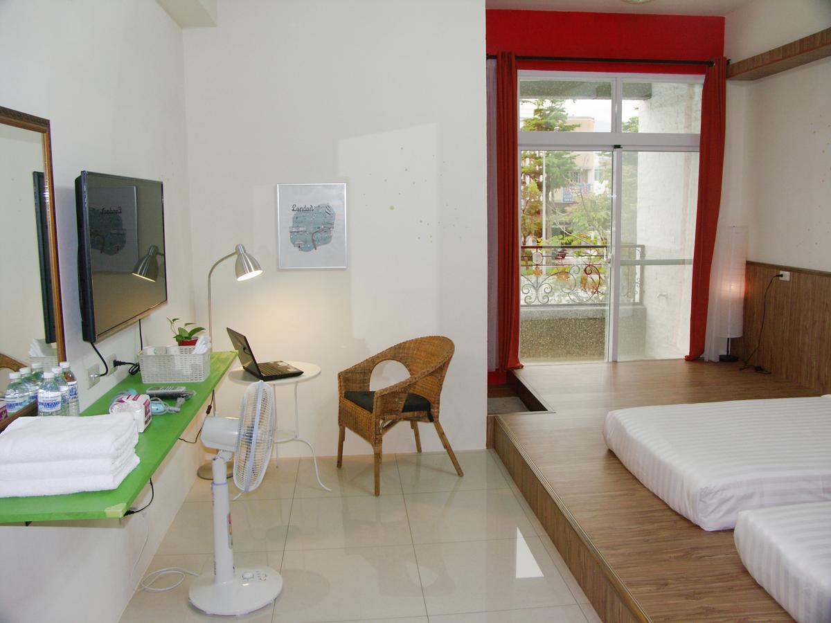 I Star Bed&Breakfast T'ai-tung Exteriör bild
