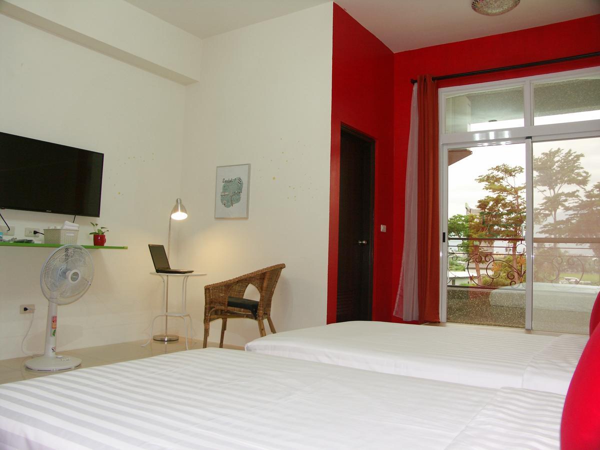 I Star Bed&Breakfast T'ai-tung Exteriör bild