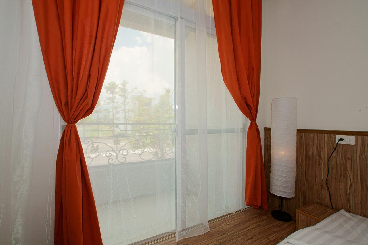 I Star Bed&Breakfast T'ai-tung Exteriör bild