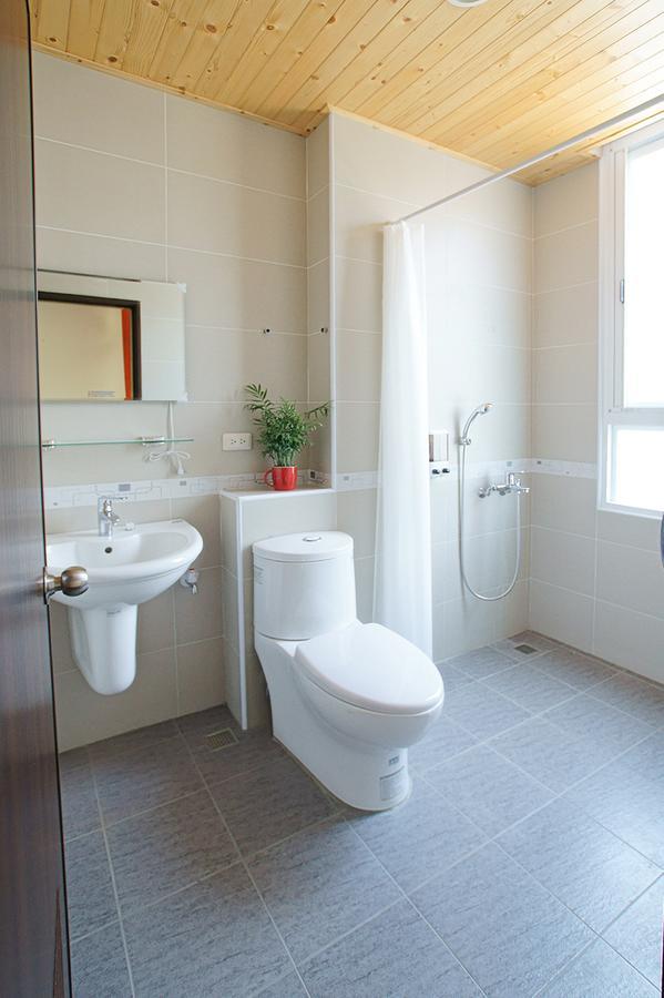 I Star Bed&Breakfast T'ai-tung Exteriör bild